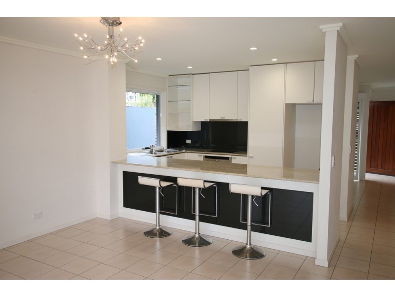 45 Riverwalk Avenue, Robina QLD 4226