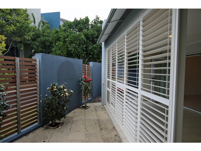 45 Riverwalk Avenue, Robina QLD 4226