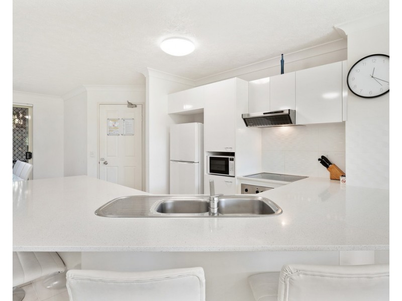 16/437 Golden Four Drive, Tugun QLD 4224