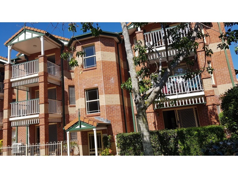 53 Bauer Street, Southport QLD 4215