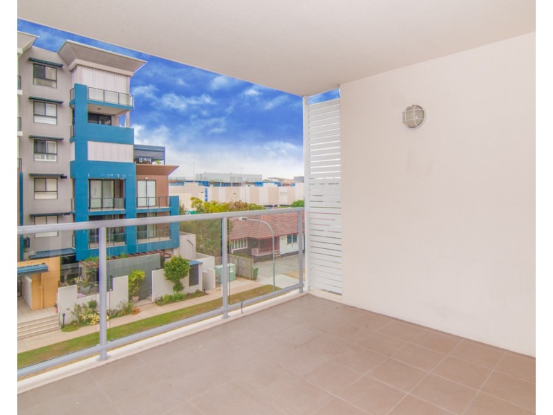 338/51 Playfield Street, Chermside QLD 4032
