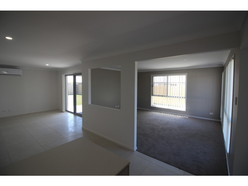 61 Clearwater Street, Bethania QLD 4205