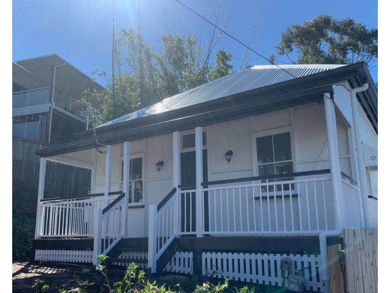10 Jay st, Red Hill QLD 4059