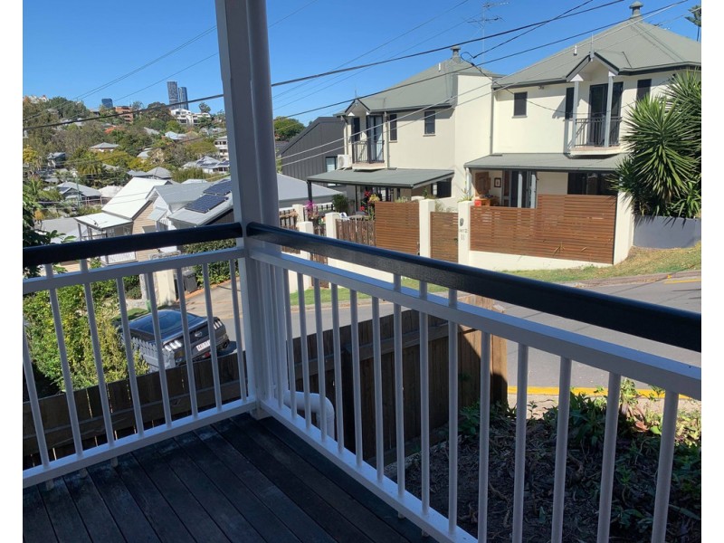 10 Jay st, Red Hill QLD 4059