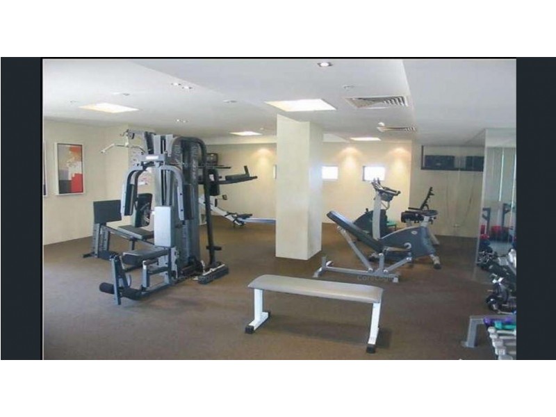 50 Marine Pde, Southport QLD 4215