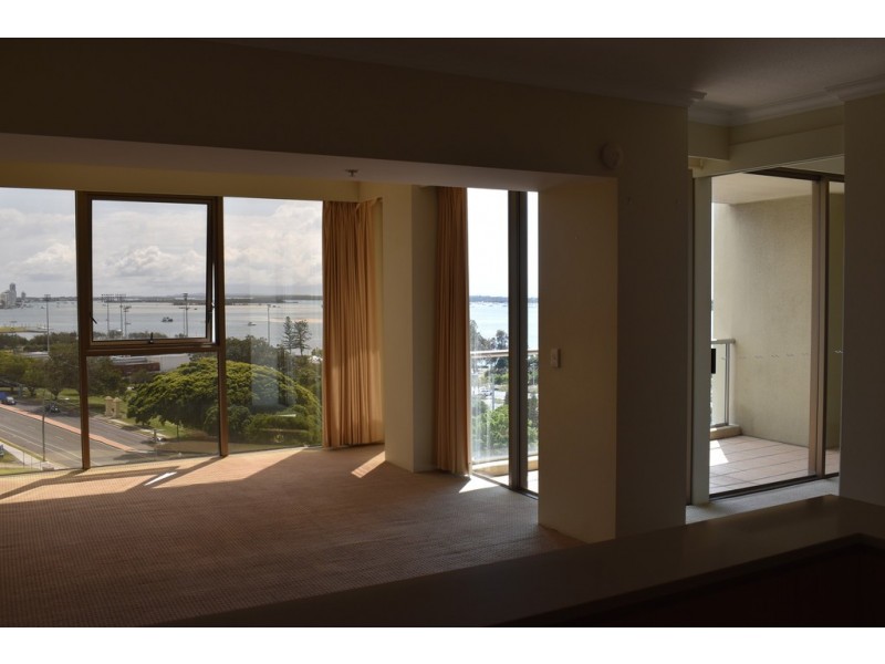 50 Marine Pde, Southport QLD 4215