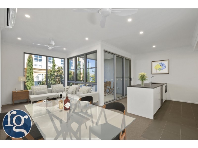 47/2 Town Centre Close, Carrara QLD 4211