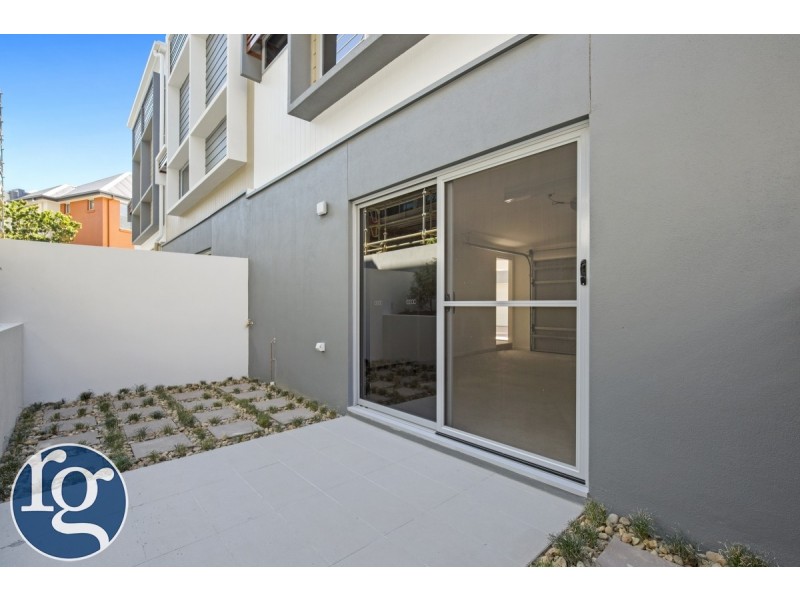 47/2 Town Centre Close, Carrara QLD 4211