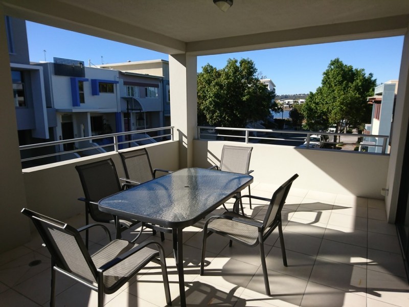 13/201 Varsity Parade, Varsity Lakes QLD 4227