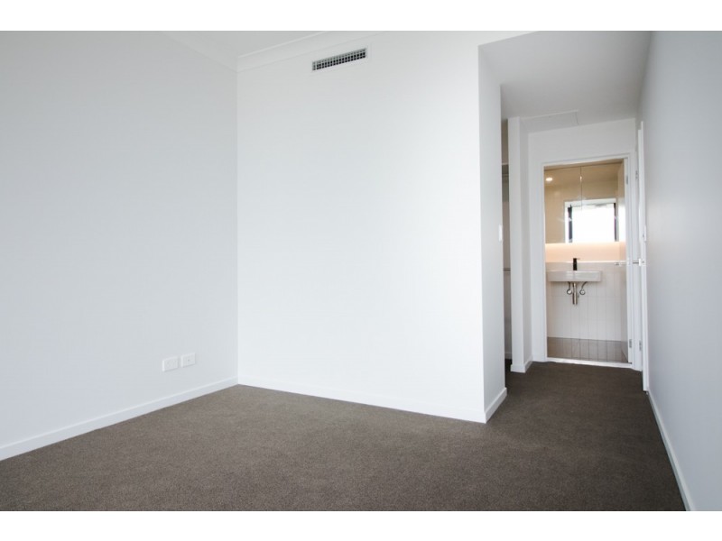 023/48 Kurilpa Street, West End QLD 4101