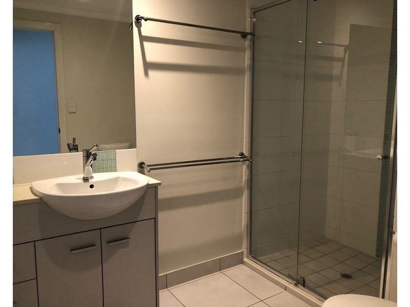 402 / 151 Sturt Street, Townsville City QLD 4810