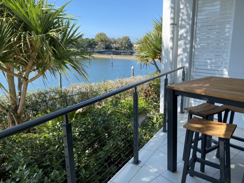 12/57 Grand Parade, Kawana Island QLD 4575