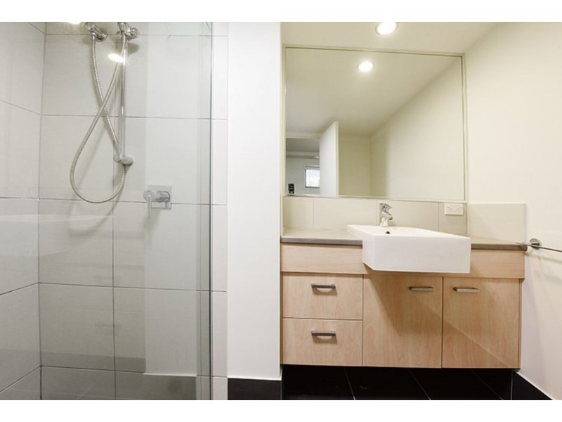 12/57 Grand Parade, Kawana Island QLD 4575