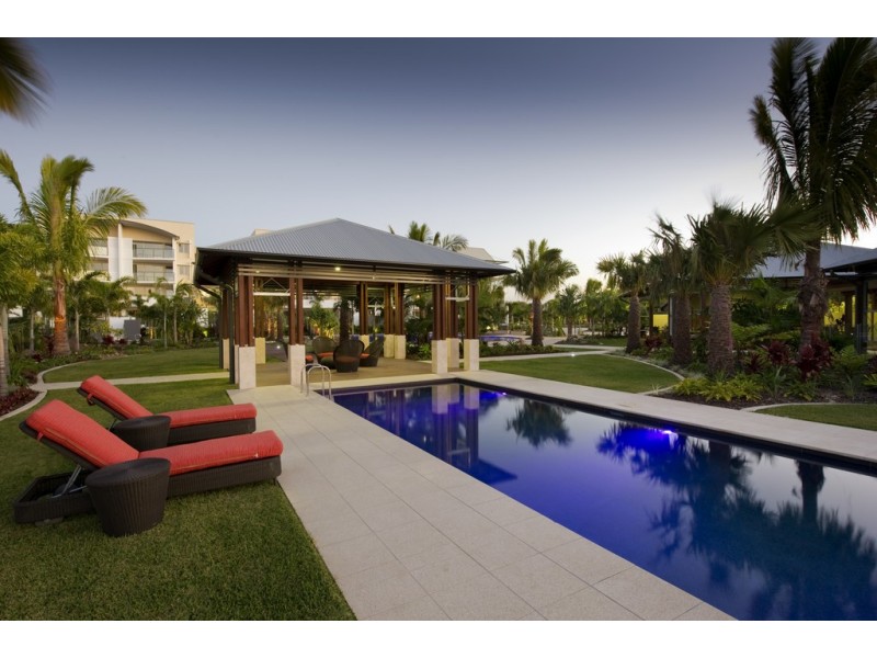 12/57 Grand Parade, Kawana Island QLD 4575