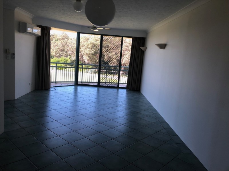 60/955 Gold Coast Hwy, Palm Beach QLD 4221