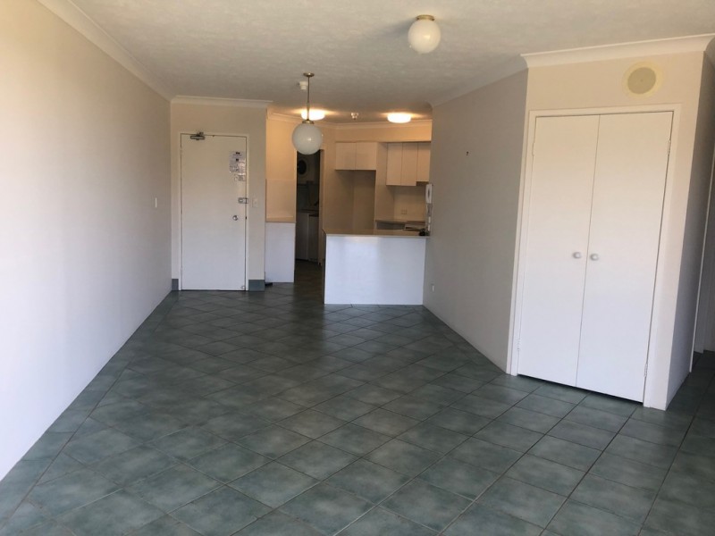 60/955 Gold Coast Hwy, Palm Beach QLD 4221