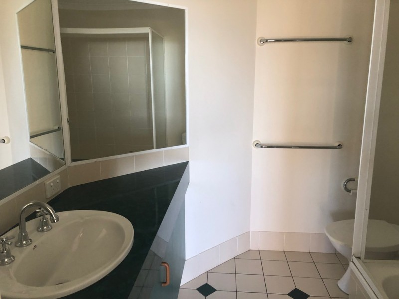 60/955 Gold Coast Hwy, Palm Beach QLD 4221