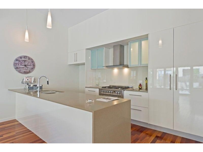 24 Rainlily Crescent, Upper Coomera QLD 4209