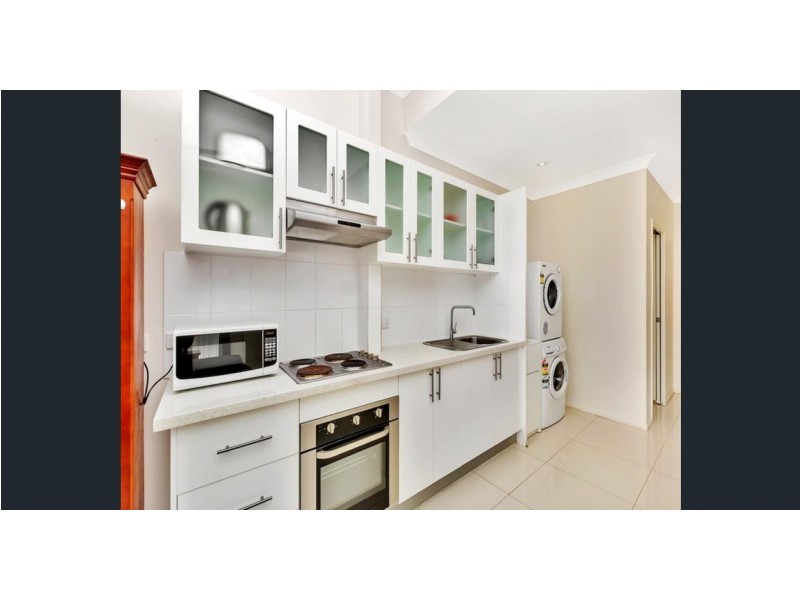 12 Austin Street, Newstead QLD 4006