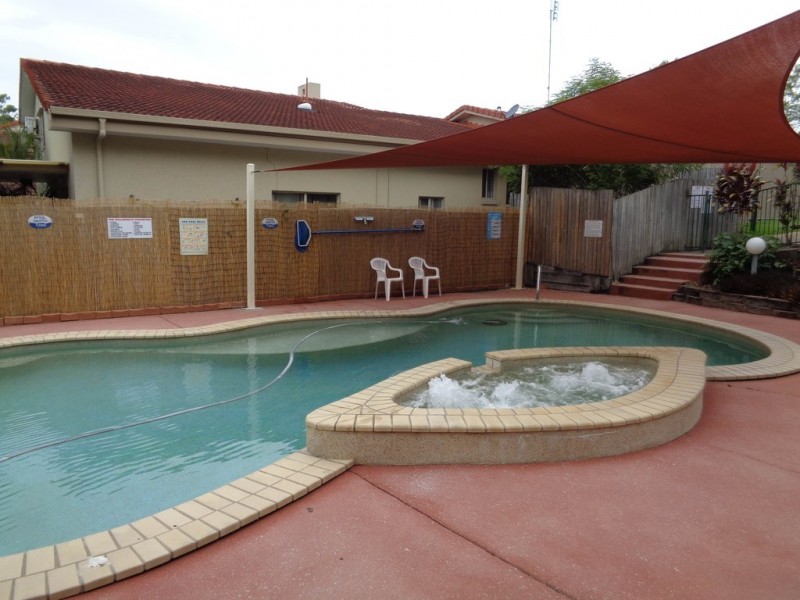 18 Discovery Drive, Helensvale QLD 4212