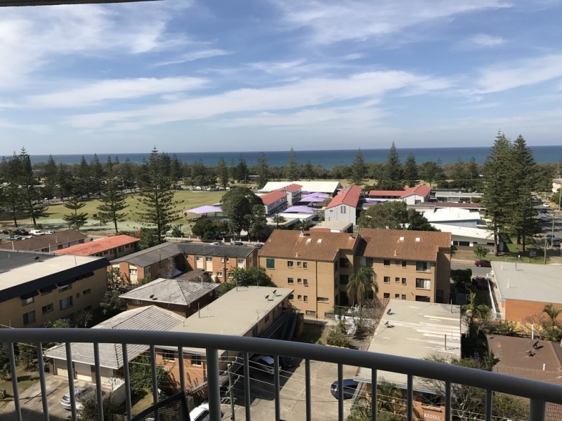 1095/2633 Gold Coast Highway, Broadbeach QLD 4218