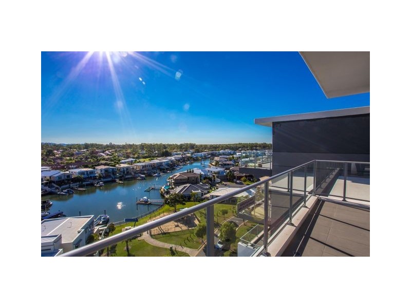 15 Compass Drive, Biggera Waters QLD 4216