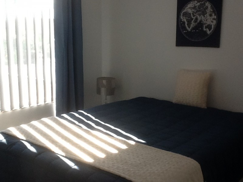 103-105 Frank Street, Labrador QLD 4215