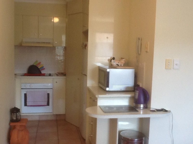 6/103 Frank Street, Labrador QLD 4215