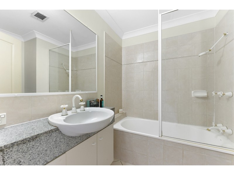 1/236 River Terrace, Kangaroo Point QLD 4169