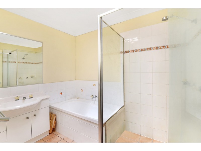 9 Rata Place, Nerang QLD 4211