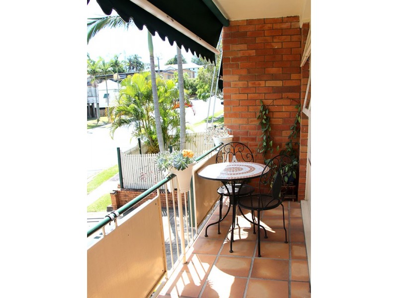 2/52 Miles Street, Clayfield QLD 4011