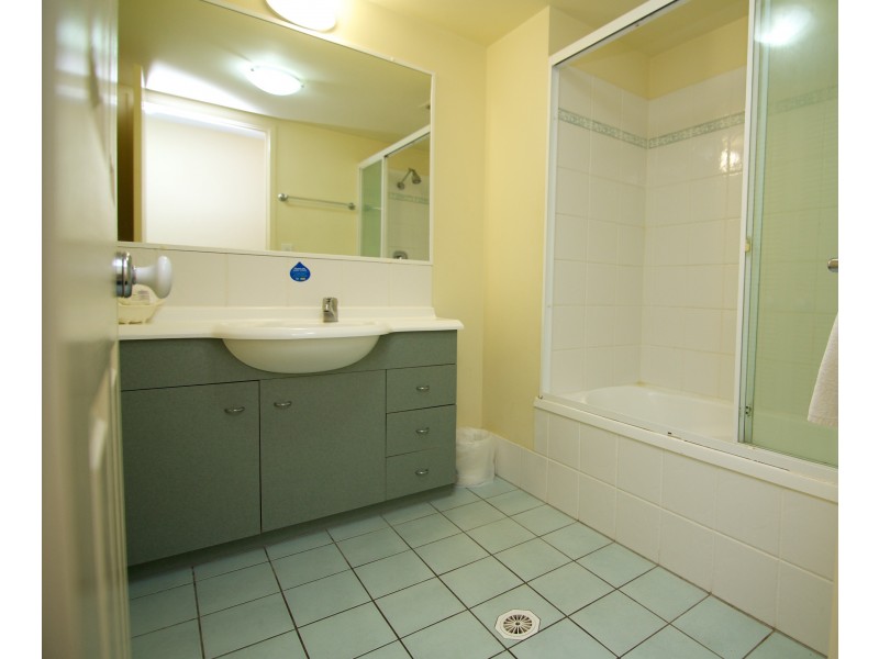 5/150 Marine Pde, Southport QLD 4215