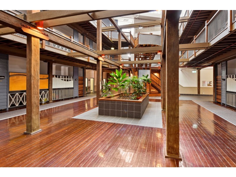 4/241 Arthur Street, Teneriffe QLD 4005