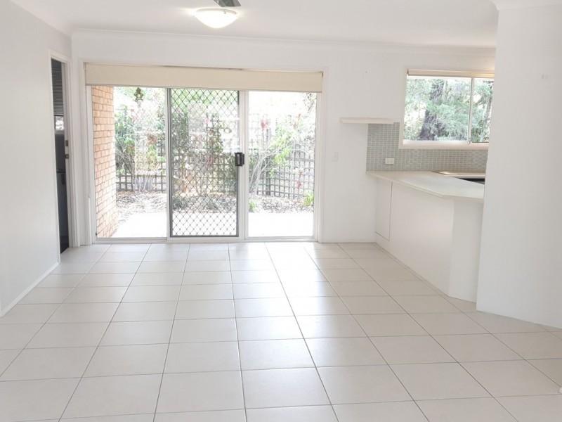 Unit 33, 33-67 Edmund Rice Dr, Southport QLD 4215