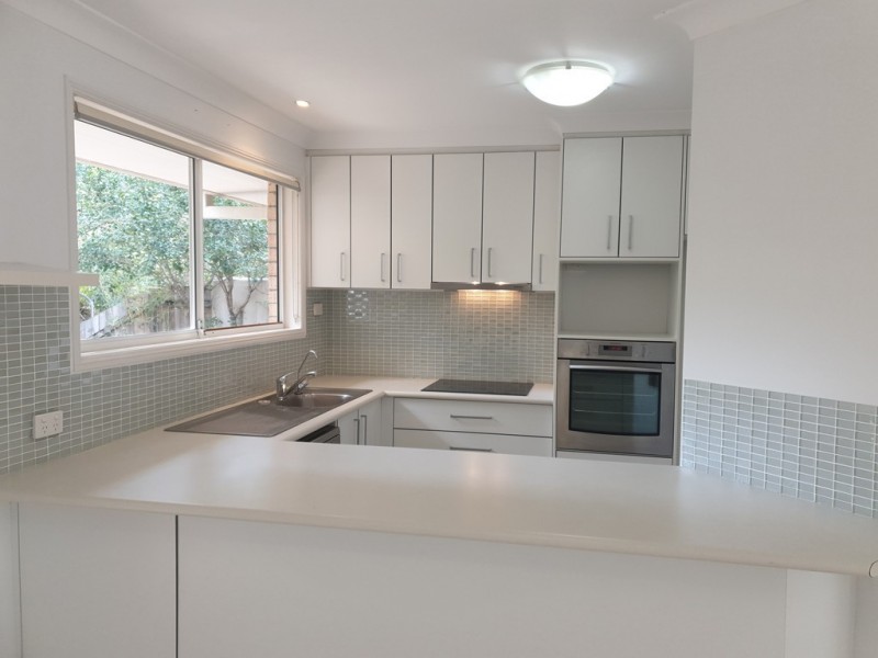 Unit 33, 33-67 Edmund Rice Dr, Southport QLD 4215