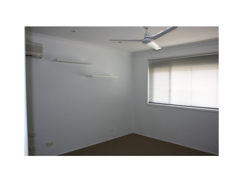 Unit 33, 33-67 Edmund Rice Dr, Southport QLD 4215