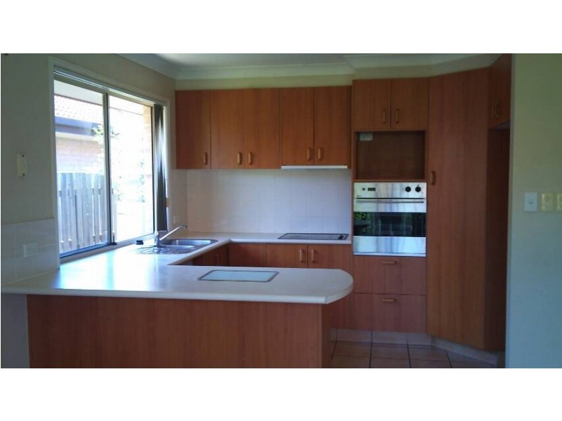 15 Daryl Drive, Varsity Lakes QLD 4227