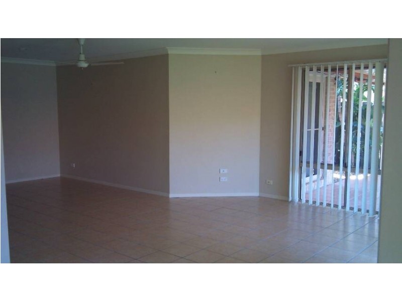 15 Daryl Drive, Varsity Lakes QLD 4227