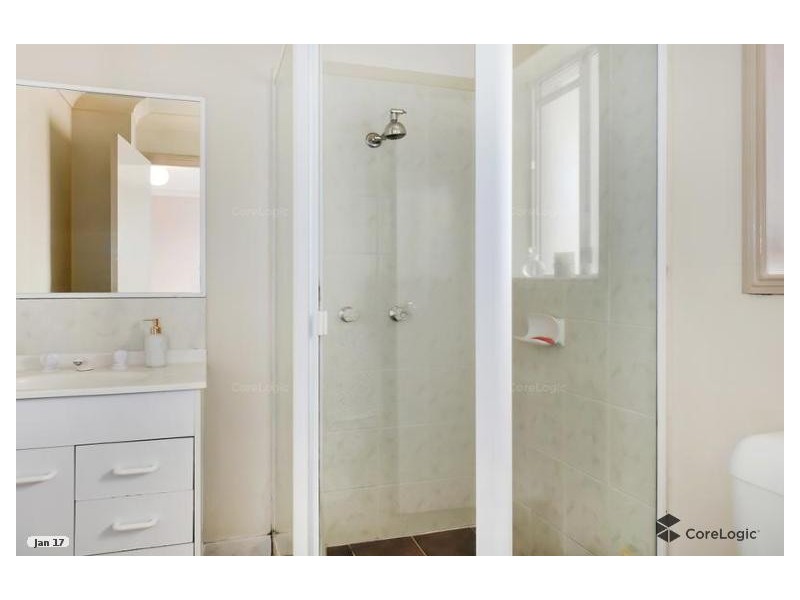 20/7 Illawong Ave, Chevron Island QLD 4217