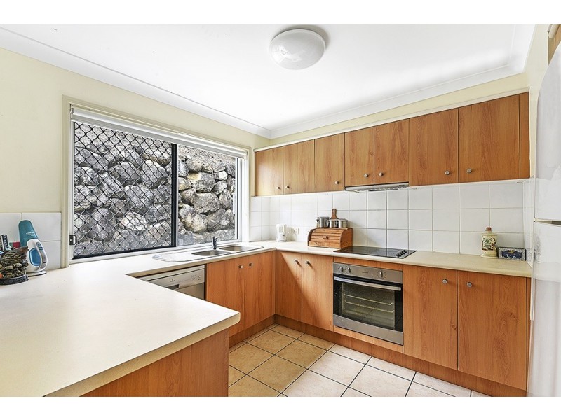 9 Rata Place, Nerang QLD 4211