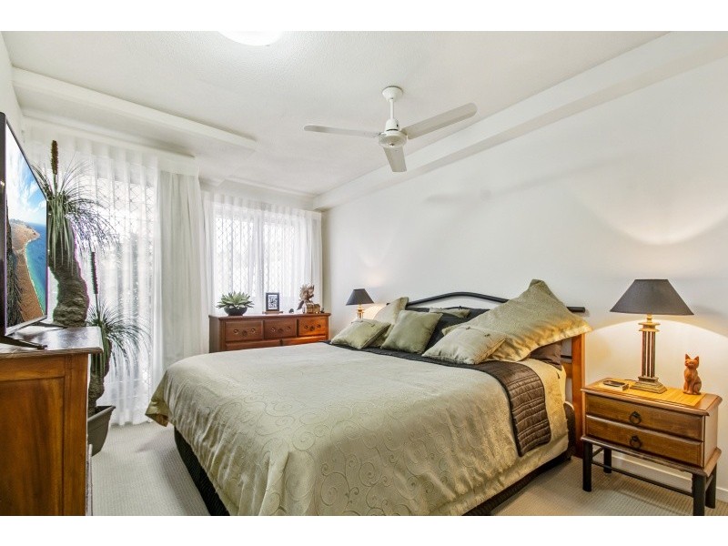 5/57 Grand Parade, Kawana Island QLD 4575