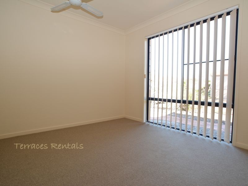 87/24 Amsonia Ct, Arundel QLD 4214