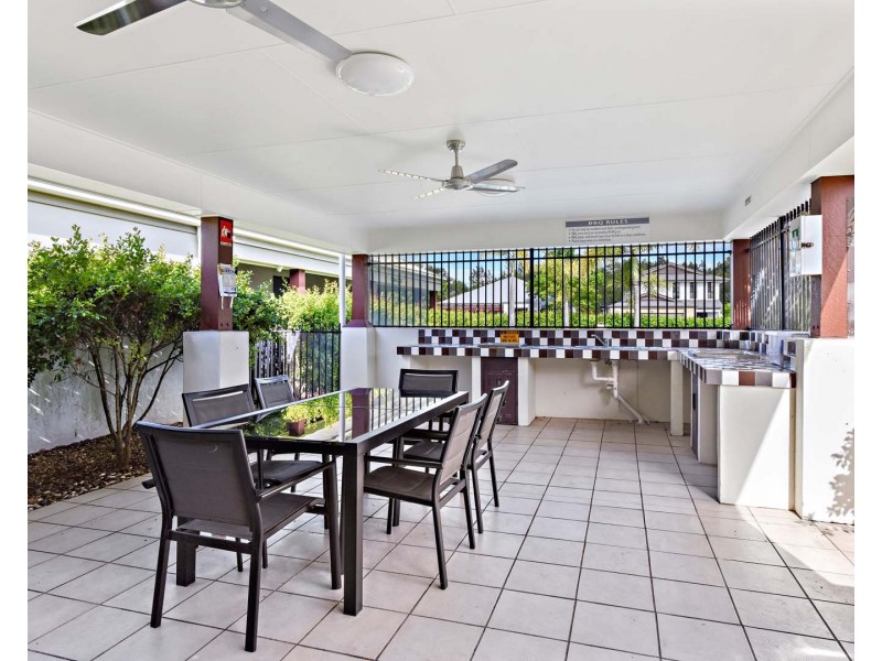 14 The Promenade, Hendra QLD 4011