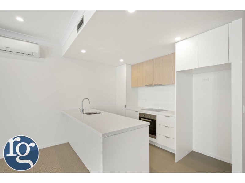32/3400 Panorama Drive, Carrara QLD 4211