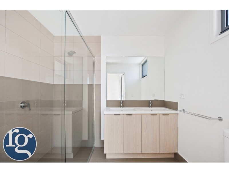 32/3400 Panorama Drive, Carrara QLD 4211