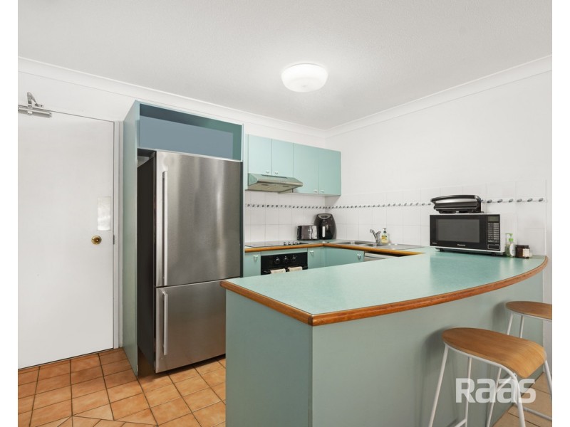 2/10-16 Genoa Street, Surfers Paradise QLD 4217