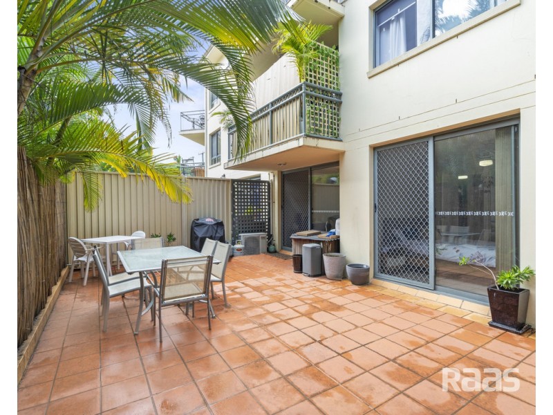 2/10-16 Genoa Street, Surfers Paradise QLD 4217 Floorplan