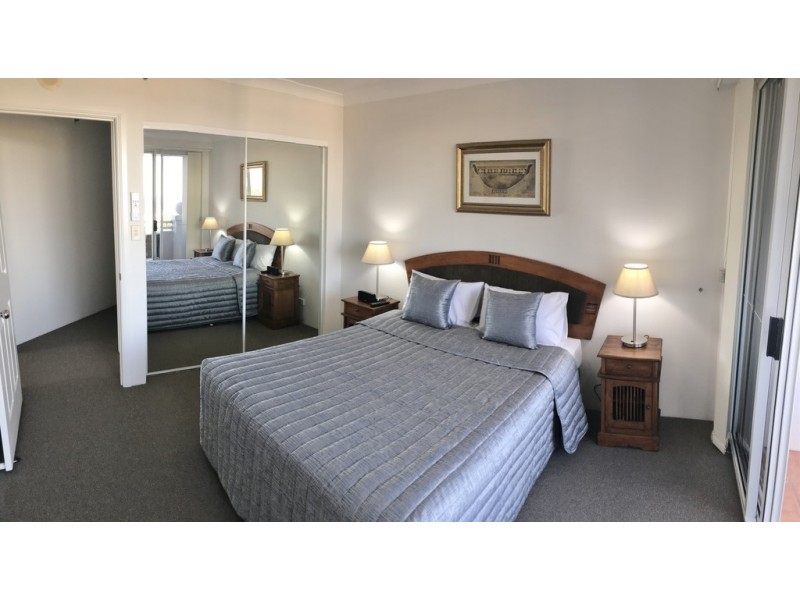 2114/2623 Gold Coast Highway, Broadbeach QLD 4218