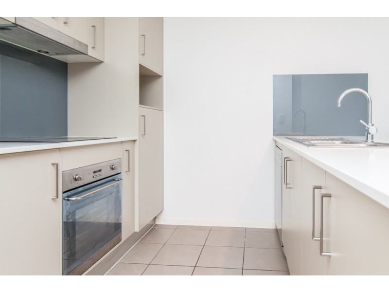 888/51 Playfield Street, Chermside QLD 4032