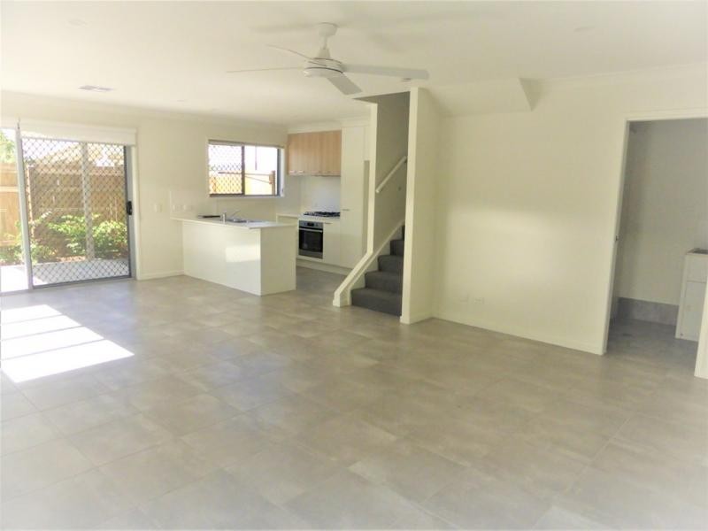 No Bond Upfront + Complimentary one week Rent, Bridgeman Downs QLD 4035